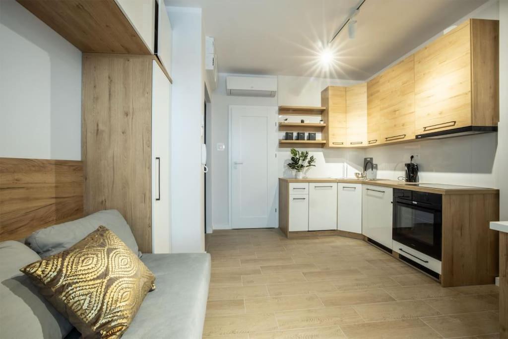 Apartment Wigurytower 68' Lodz (Lodz)